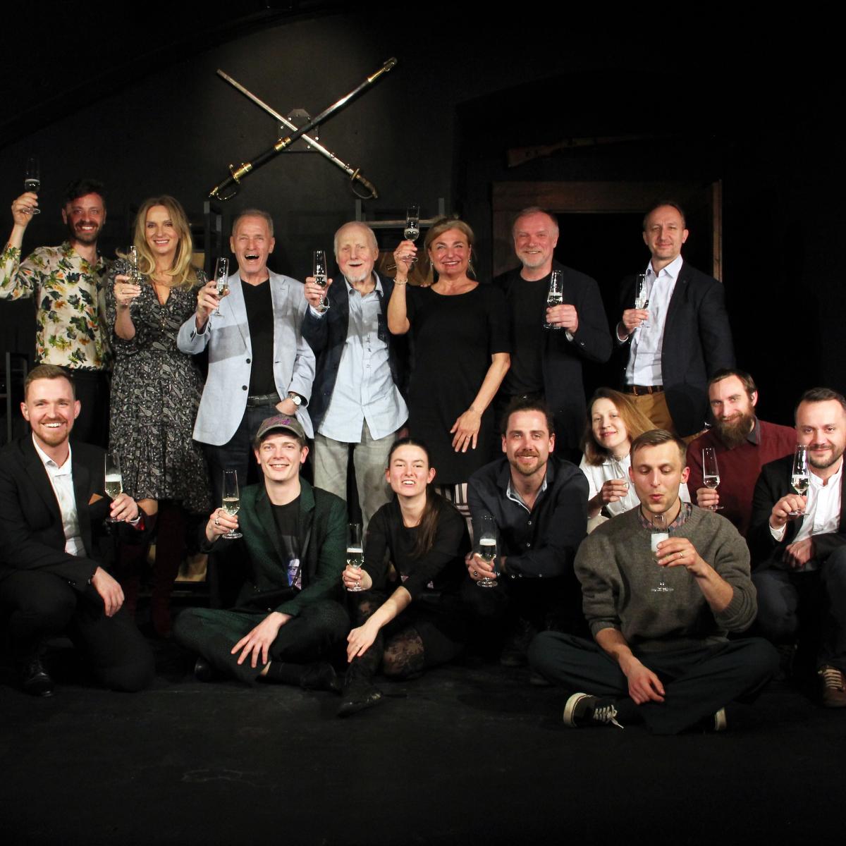 Novinky - Premiéra: Švýcarsko