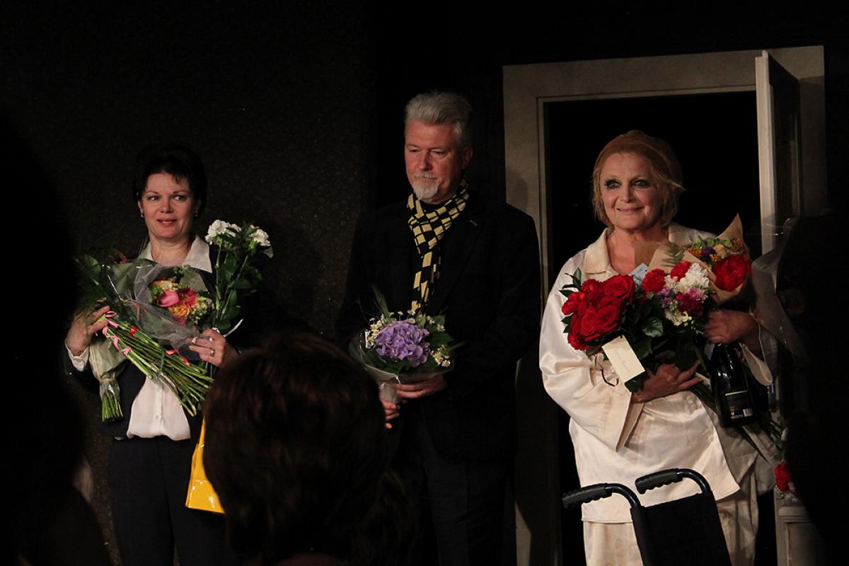 MISS DIETRICH lituje - premiéra