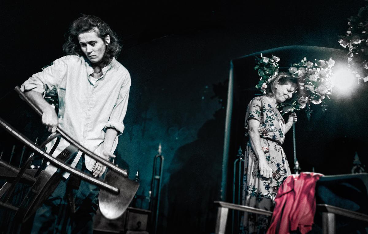 Dobrou noc, mami - fotky z inscenace