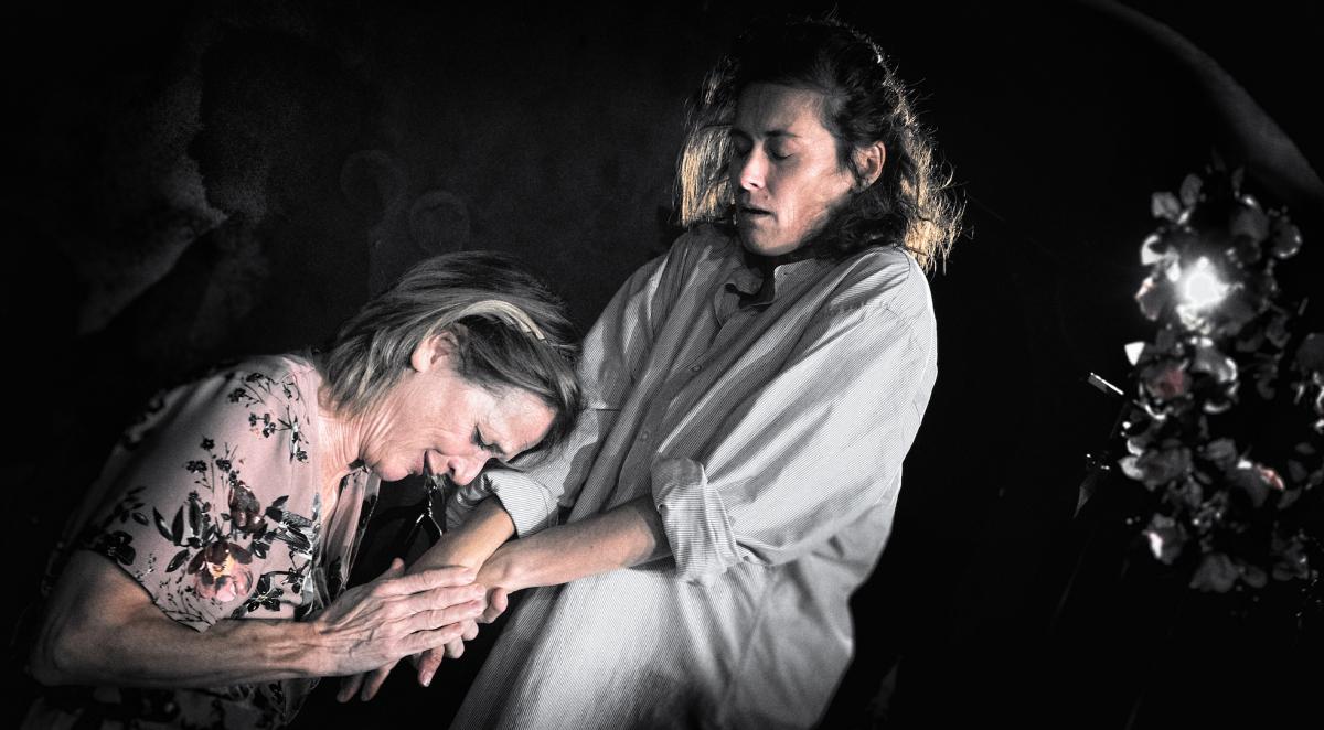 Dobrou noc, mami - fotky z inscenace